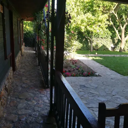 C Dor De Vama Bedrooms Гостевой дом 4*