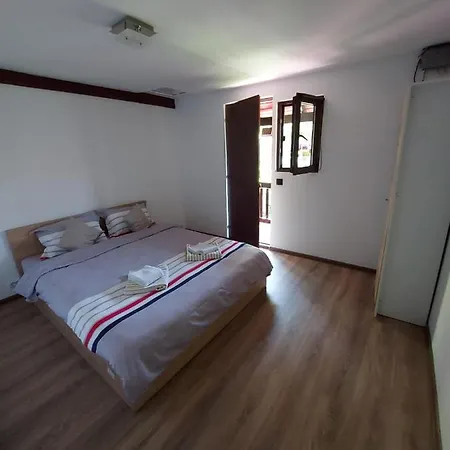 C Dor De Vama Bedrooms 4*